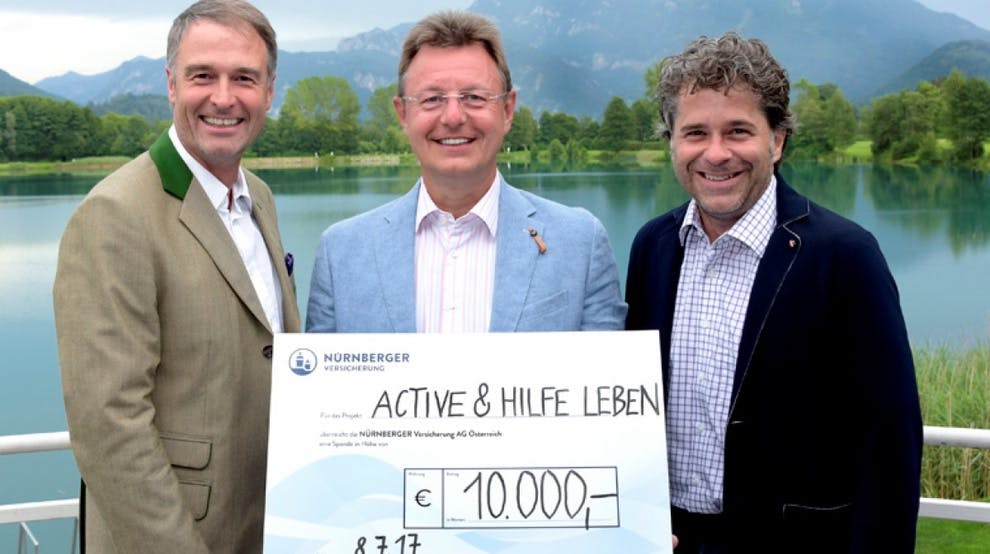 NÜRNBERGER Charity-Golfturnier spielte 10.000 Euro ein