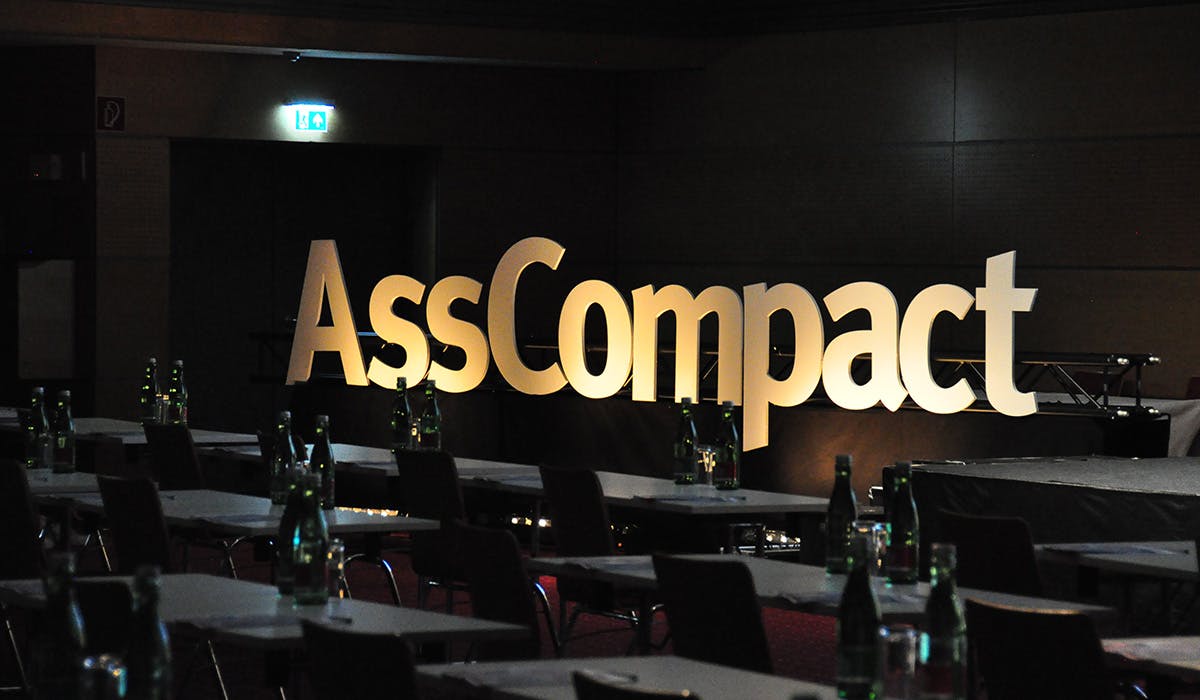 AssCompact führender Veranstalter in der Versicherungs und Finanzbranche