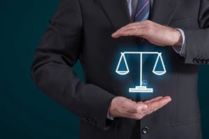 Rechtsschutzversicherung: Freie Wahl des Rechtsvertreters für nicht ortsansässige Anwälte?