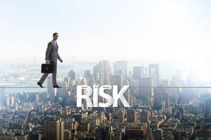 Aon Global Risk Management Survey 2023: „Bindung von Talenten“ steigt global auf Rang 4
