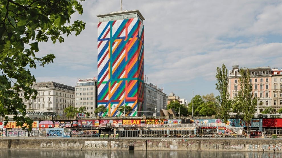 Wiener Städtische: Neue Ringturmverhüllung