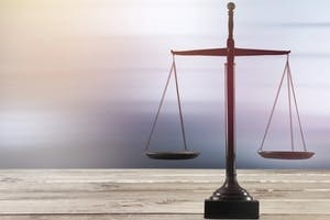  Aussichtslosigkeit in der Rechtsschutzversicherung aufgrund unschlüssiger Klagsführung
