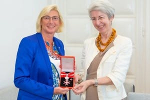 Ehrenzeichen der Republik für VIG-Chefin Stadler