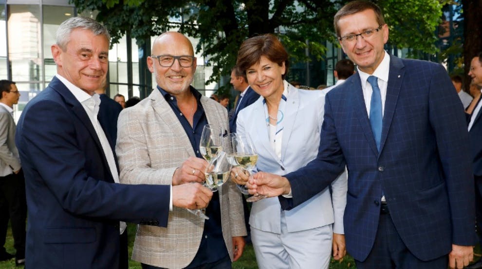 RVM – Raiffeisen Versicherungsmakler GmbH feiern 25 jähriges Jubiläum