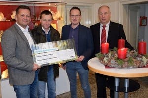 Kärnten: Helvetia spendet 25.000 Jungbäume