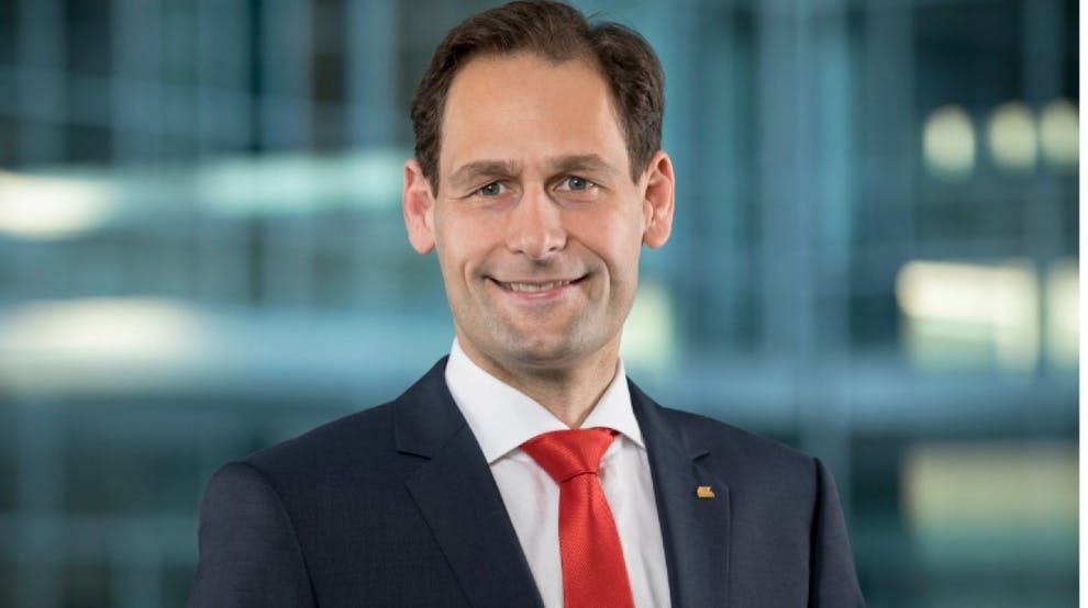 Dr. Florian Sallmann neuer Head of Broker der Dialog