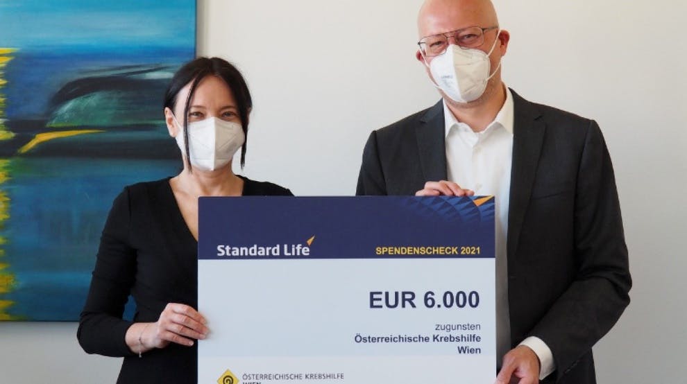 Standard Life spendet 6.000 Euro an Krebshilfe Wien