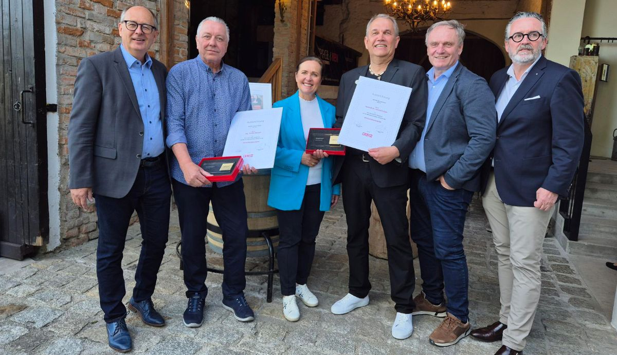 Abschied-mit-Stil-HDW-Gesch-ftsf-hrer-Holzer-und-Denzel-bergeben-an-RVM